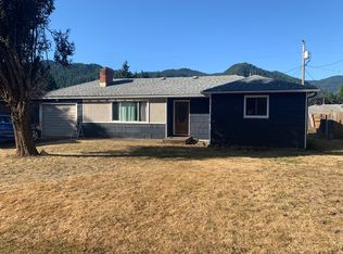 47756 Portal Dr, Oakridge, OR