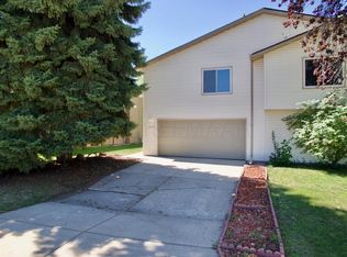 2829 26th Street Cir S, Moorhead, MN 56560