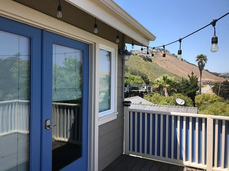324 Selma St — Photo 13