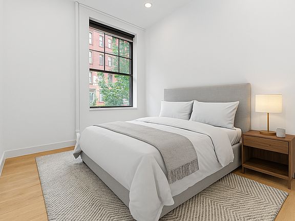 3rd image of 141 2nd Ave APT 2