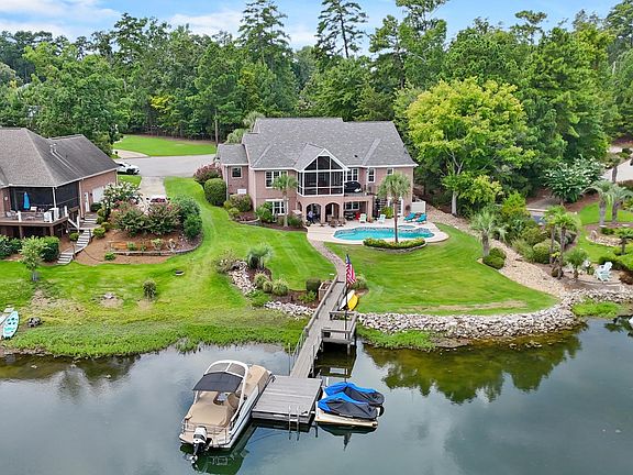 2nd image of 405 Little Key Ct