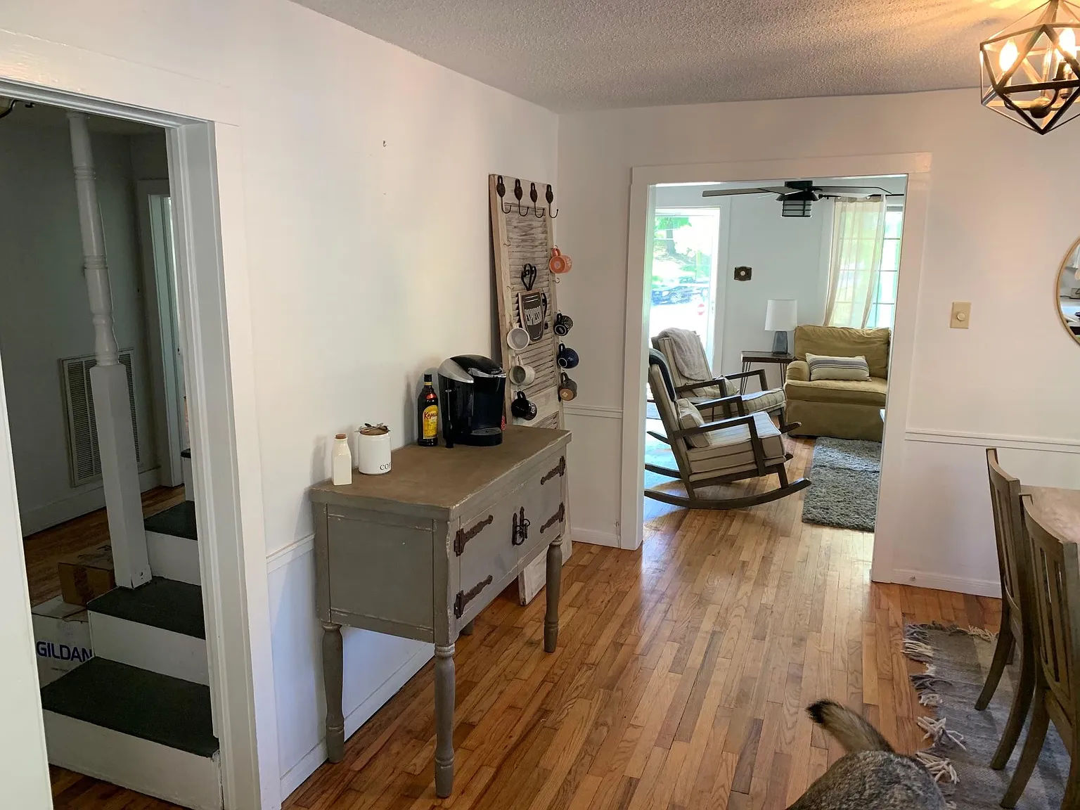 798 N Royal Ave — Photo 4