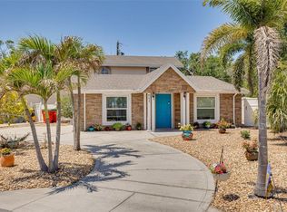 941 65th St S, Saint Petersburg, FL 33707