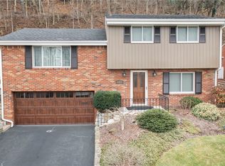 1388 Pesavento Dr, Bridgeville, PA