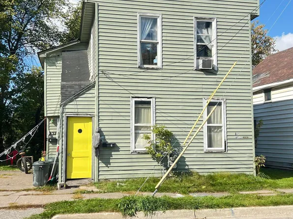 232 Ferris St, Sault Sainte Marie, MI 49783