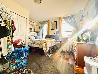 Rented by Aracely Cometti Fan