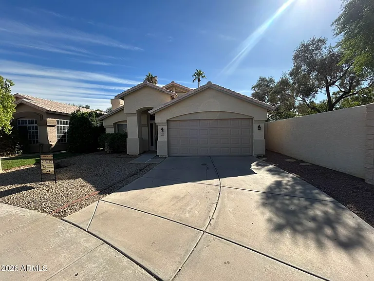51 N Del Pueblo Pl — Photo 1