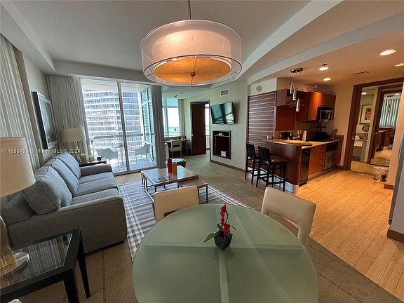 3rd image of 1395 Brickell Ave #2604