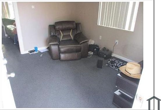 4th image of 3680 Euclid Ave