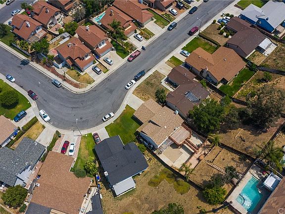 5th image of 14579 Long View Dr
