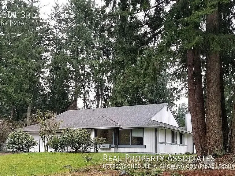9301 3rd Way SE — Photo 2