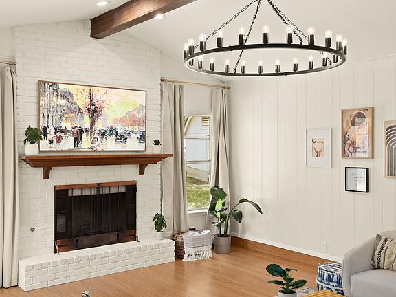 3rd image of 10201 Parkfield Dr