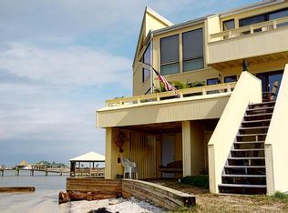 8520 Gulf Boulevard Ut, Navarre, FL 32566