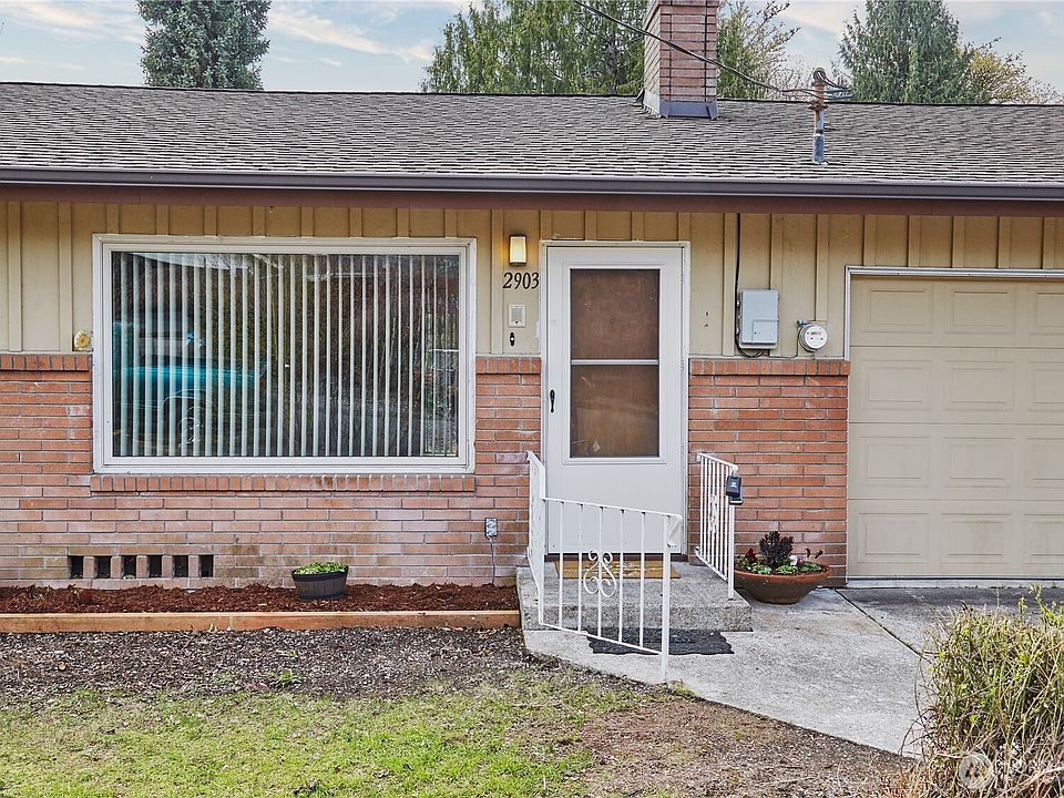 1st image of 2903 NE Rozewood Drive