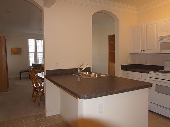 3rd image of 17 Granite Pl Unit 399