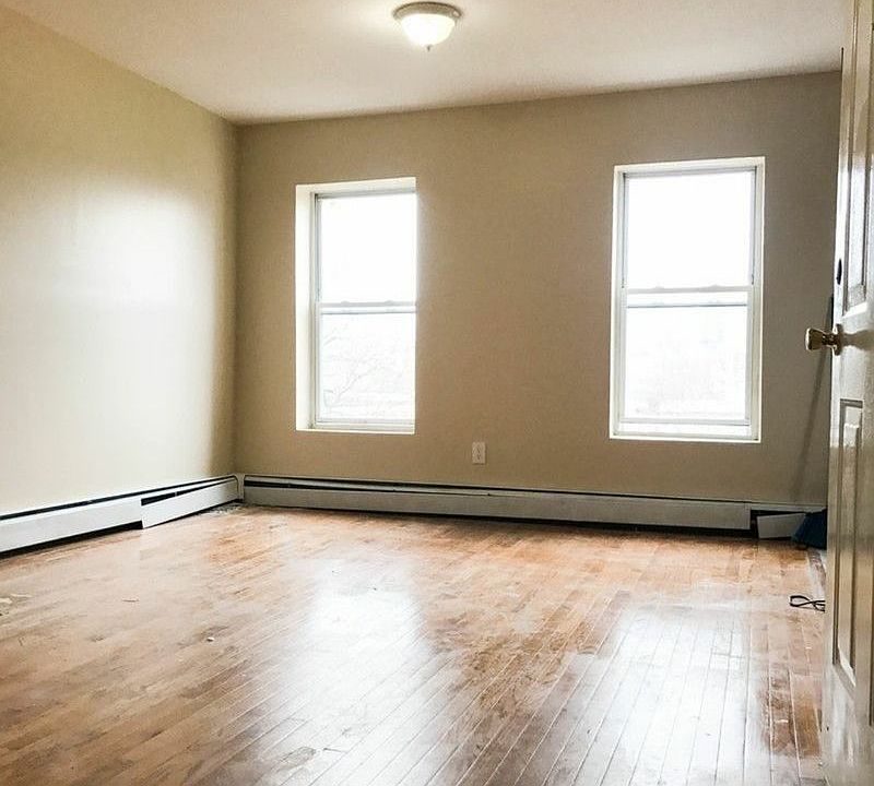 1st image of 172 Lefferts Pl #4R