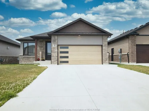 26 Evening Dr, Chatham Kent, ON N7L 0B6