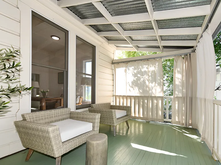 1533 Allyn Ave — Photo 6