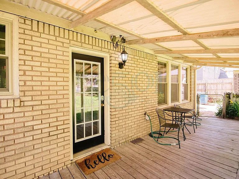 1508 Kavanaugh Blvd — Photo 36