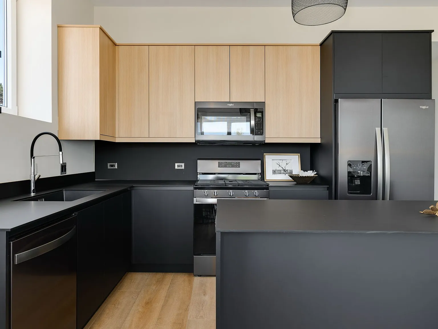 Lakeland Lofts Apartments — Photo 4