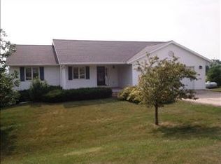 W5227 Windmill Ridge Rd, New Glarus, WI 53574