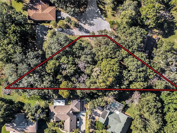 4th image of Claywood Dr