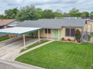 2812 Curlew St, Victoria, TX 77901