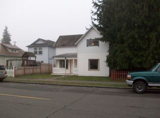 1718 Rockefeller Ave, Everett, WA 98201