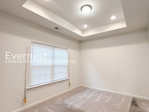 5th image of 2633 Hemphill St
