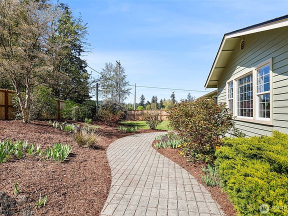 2nd image of 23606 SE 380th Street