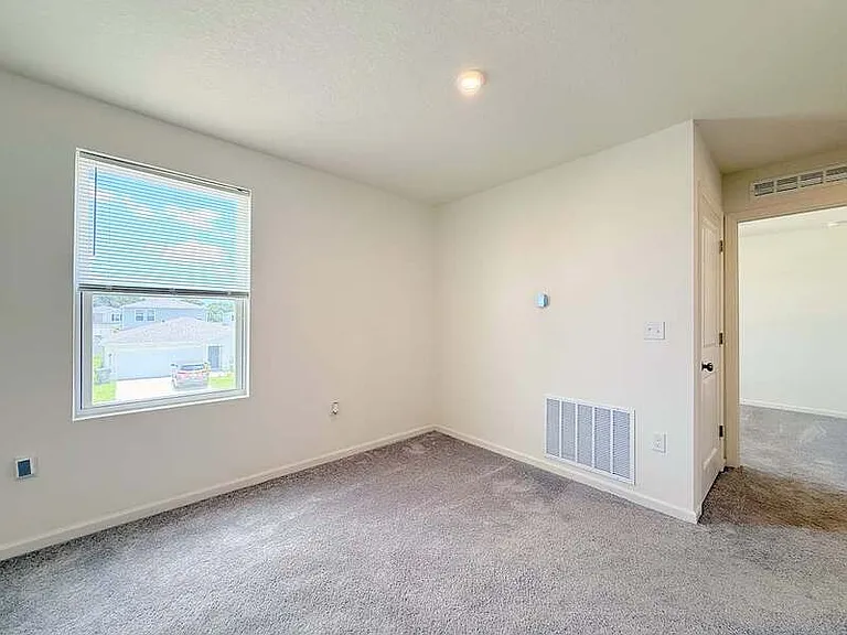 2068 Kentucky Rd — Photo 26