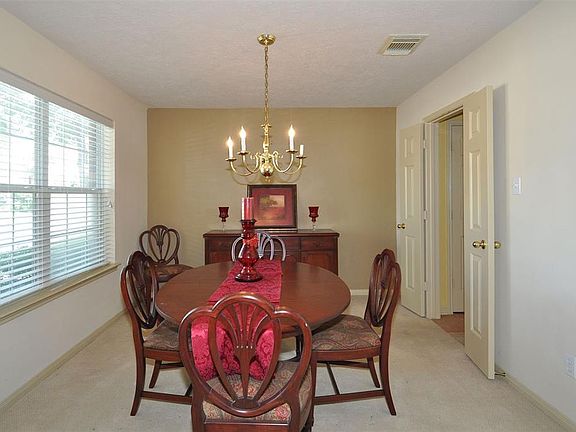 5th image of 18006 Quiet Grove Ct