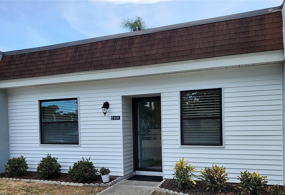 1st image of 9124 OAKWOOD LN #9124