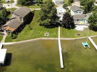 114 Clear Lake Cv, Fremont, IN 46737