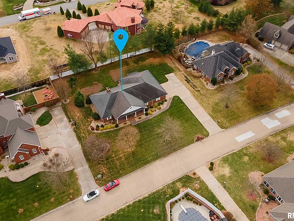 4th image of 2205 Steeplechase Dr