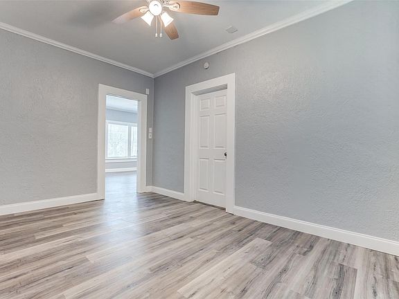 5th image of 320 W Canty St #2