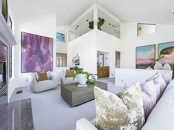 4th image of 1590 Goldfinch Way