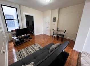 32-23 48th St #3R, Astoria, NY 11103