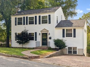165 E Glenwood Dr, Clarksville, TN 37040