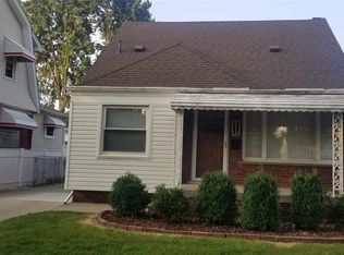 873 Lincoln Ave, Lincoln Park, MI 48146