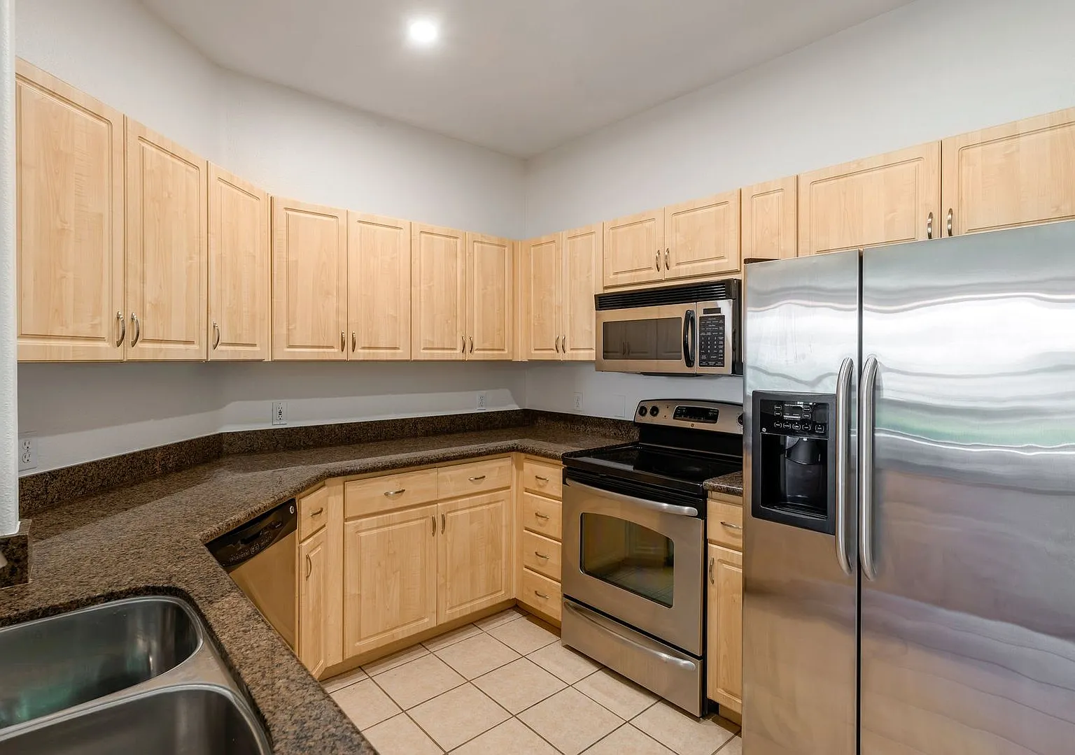 Luxury DC Ranch Condo - Walk to Market Street — Photo 1