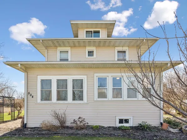 504 Tama St, La Porte City, IA 50651