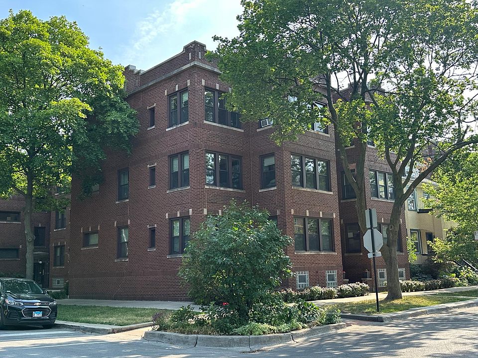 1st image of 3001 W Eastwood Ave #3