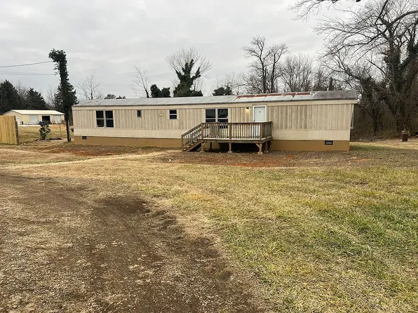 1110 Perch Rd, Pinnacle, NC 27043