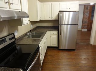 82 Tunxis St, Windsor, CT 06095