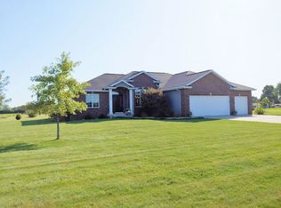 455 E Riviera Dr, Warsaw, IN 46580