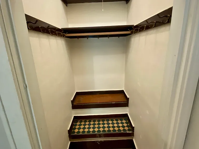 837 Forest Ave — Photo 18