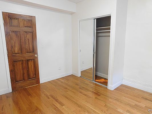 2nd image of 1735 2nd Ave APT 5N