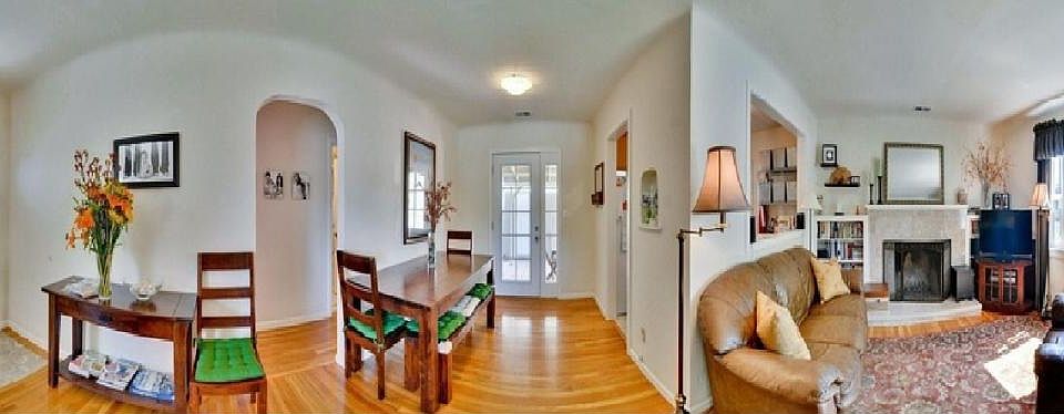 2nd image of 321 Los Gatos Blvd