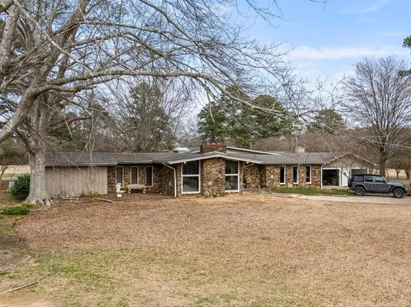 201 10th Ave NW, Red Bay, AL 35582